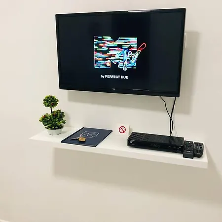 Apartament In Old Town - Location *