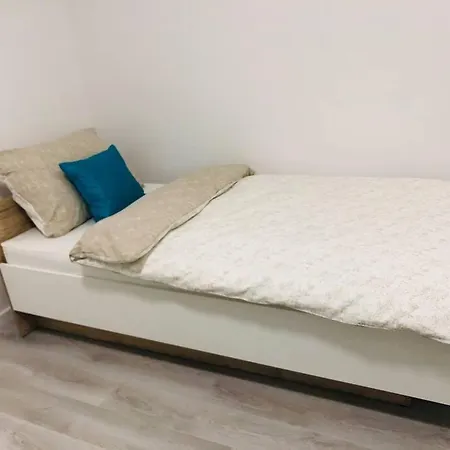 In Old Town - Location Apartament